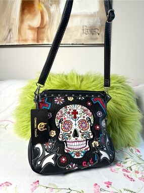 Cowgirl Trendy Sugar Skull Faux Leather Crossbody Bag NWT in Black - Western